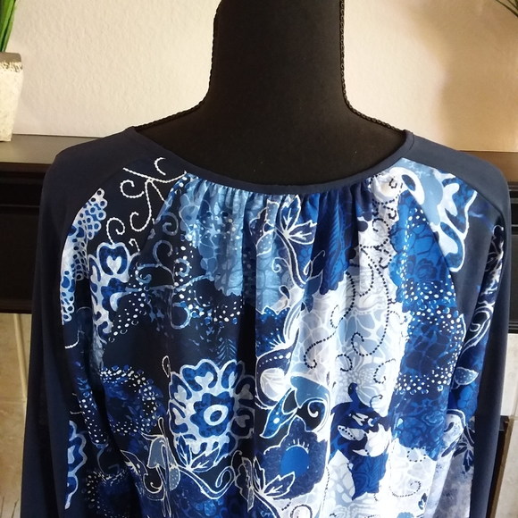 CHICO'S Ladies Long-sleeved Tunic Top - Picture 7 of 8